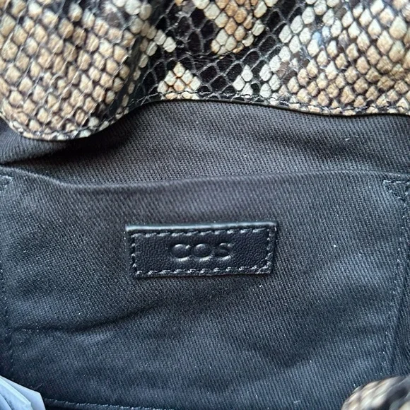 NWT COS Mini Cavatelli Leather Clutch Crossbody Bag - Snake - Picture 2 of 7